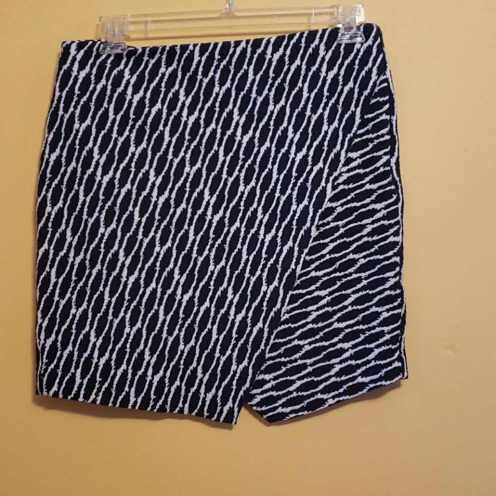 LOFT Skirt. Sz large